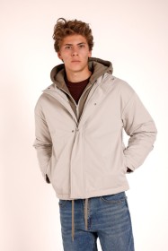 جاكيت شتوي ثقيل